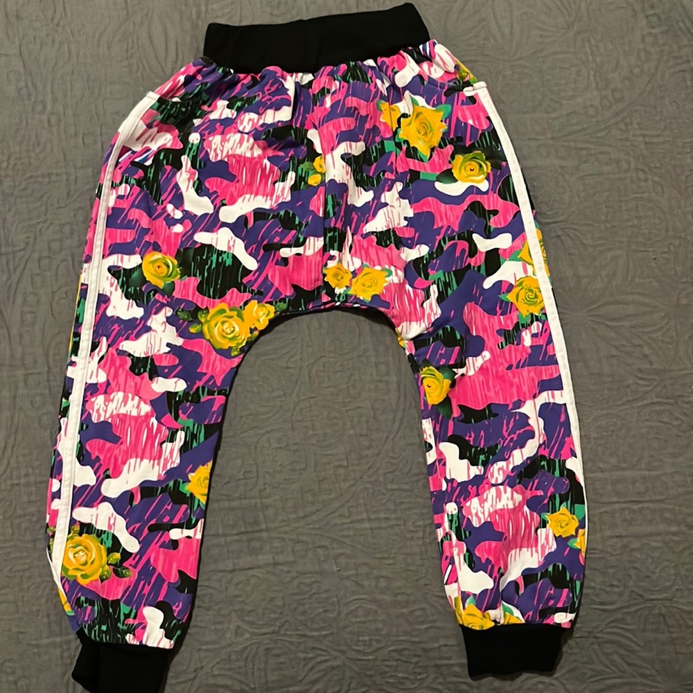 Fashionable trendy balloon pants